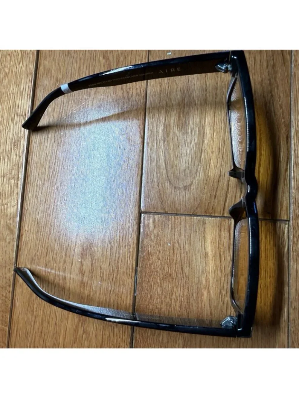AIRE Castor Black Rectangular Sunglasses Amber Lens Retro Y2K Blogger Chic